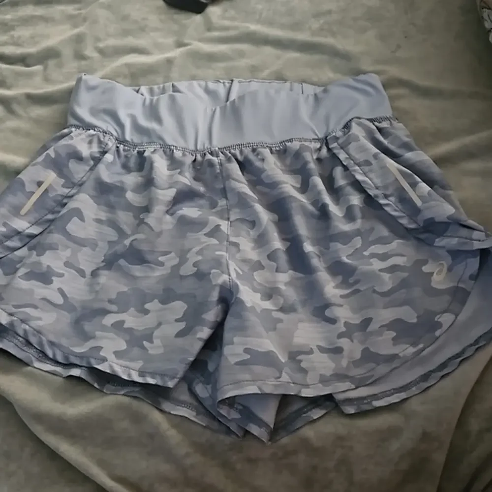 Small Asics Running‎ Shorts